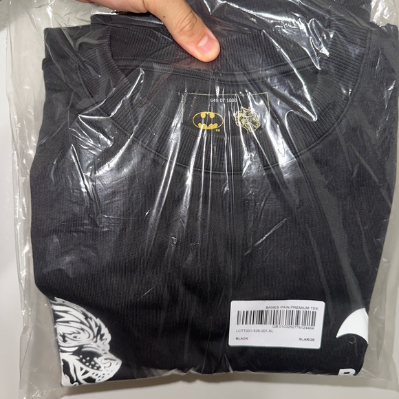 DARC SPORT X BATMAN X BANE “BANES PAIN” SHIRT - Picture 6 of 7